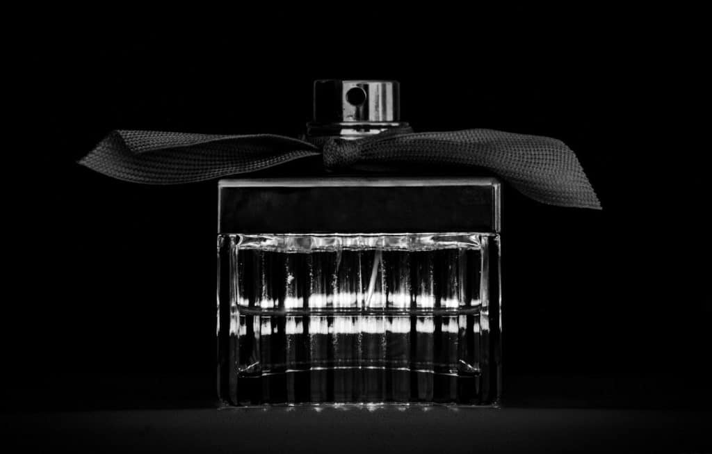 آیا عطر و ادکلن جدایی میاره ؟